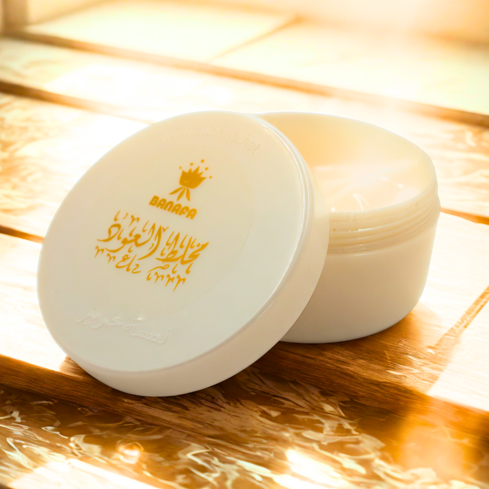 Oud Mukhallat Moisturizing Cream by Banafa